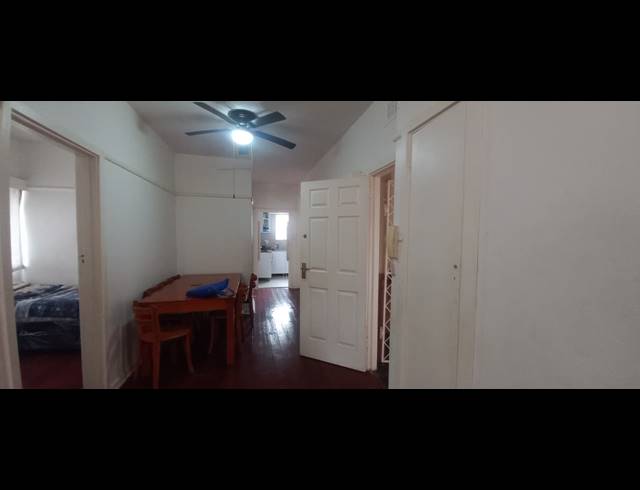 2.5 BEDROOM FLAT FOR SALE IN ESSENWOOD